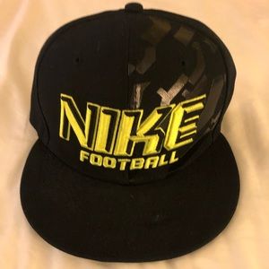 Nike Flat Bill SnapBack